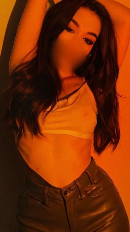 Suzy Fox Massagem sensual em