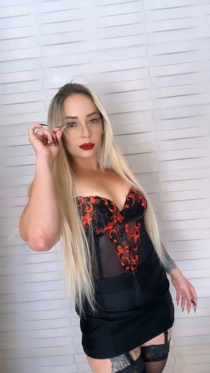Rebeca Massagista em