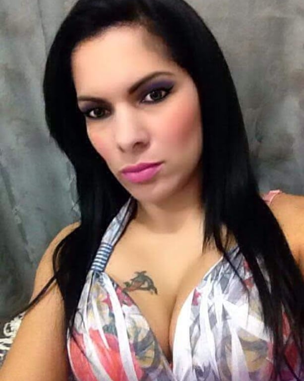 Sara massagem , simpática, carinhosa. Massagem