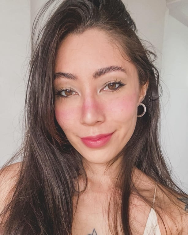 Sayuri - Massagem tântrica e autoconhecimento pelo prazer Massagem em