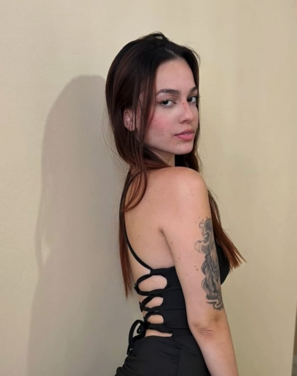 Terapeuta Emilly Salomão Massagem em