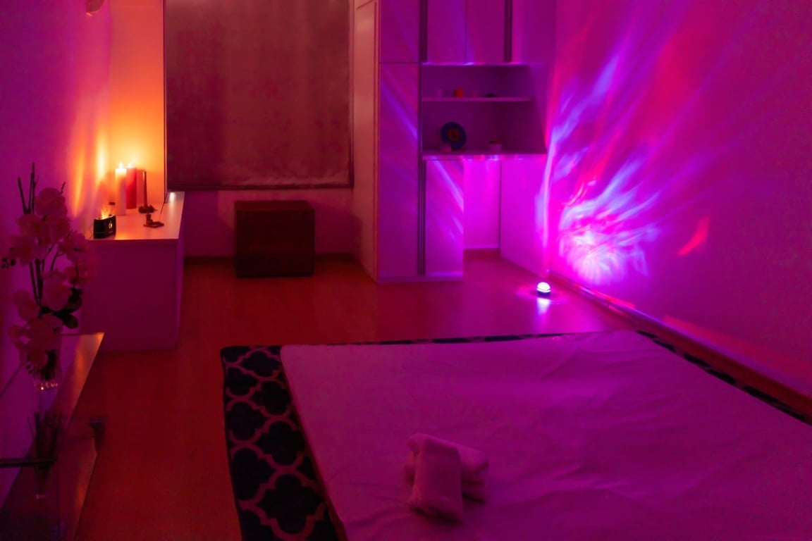 Flordelis Andreia Massoterapeuta - Massagem Relaxante e Modeladora Massagem