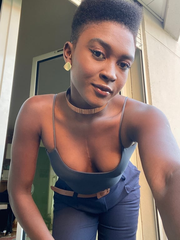 Massagista - Sensual, relaxante e desportiva. Massagem nuru
