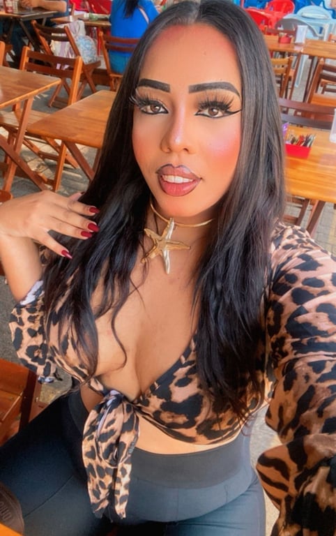 Massagista transex prazeres sem limites e tabu