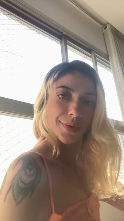 Natasha Montenegro Massagista com Local Massagem