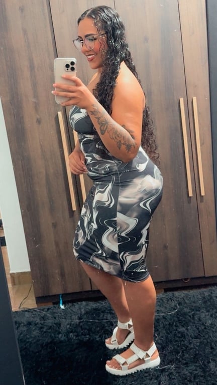Livia Lopes massa terapêutica