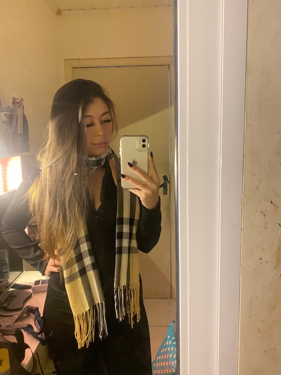 Andressa – Toque envolvente, massagem com prazer e discrição Massagem nuru