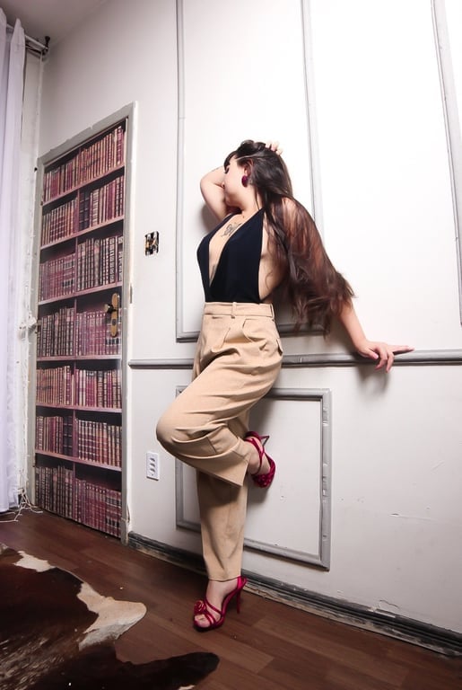 Amanda massagista para público exigente. Massagem nuru