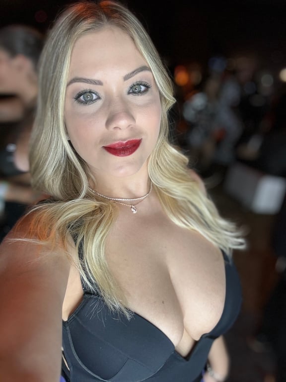 Laura Massoterapeuta - Massagem Relaxante Massagem nuru