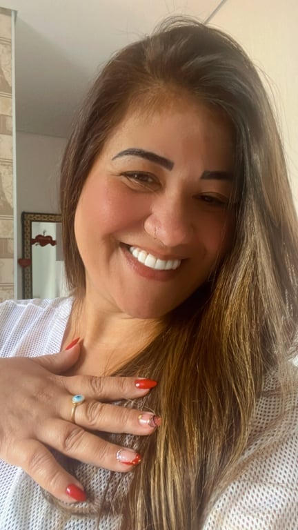 Roh Sprado Massoterapeuta - Massagem Tântrica e Relaxante