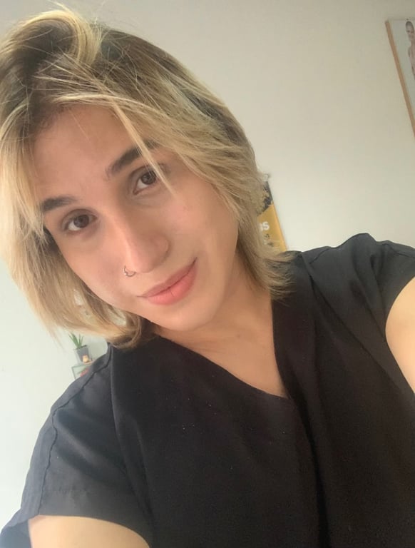 Meg Massoterapeuta - Massagem Relaxante Massagista em