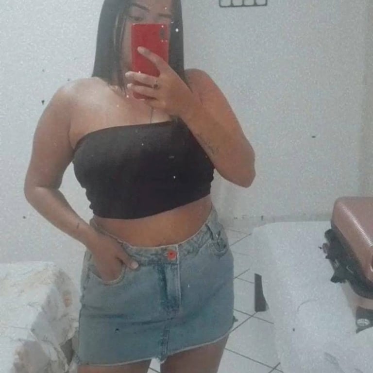 Lorena Cruz Massagem nuru em