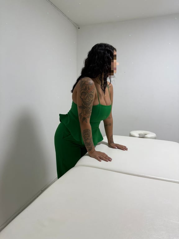 Isis massagem sensual e Nuru! Massagem