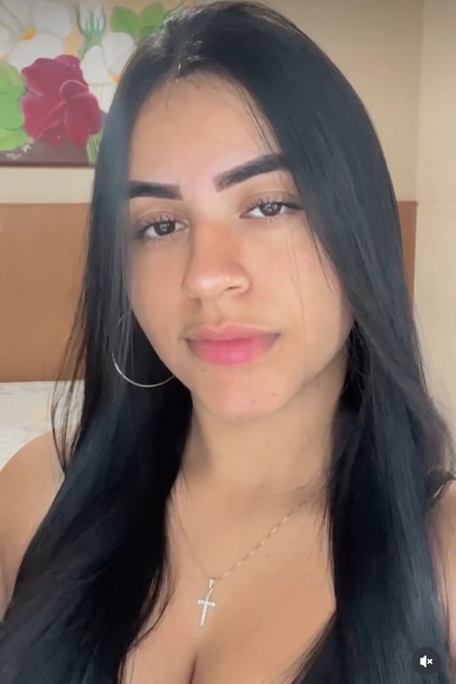 Luana Massoterapeuta - Massagem Nuru e Relaxante Massagem tântrica em