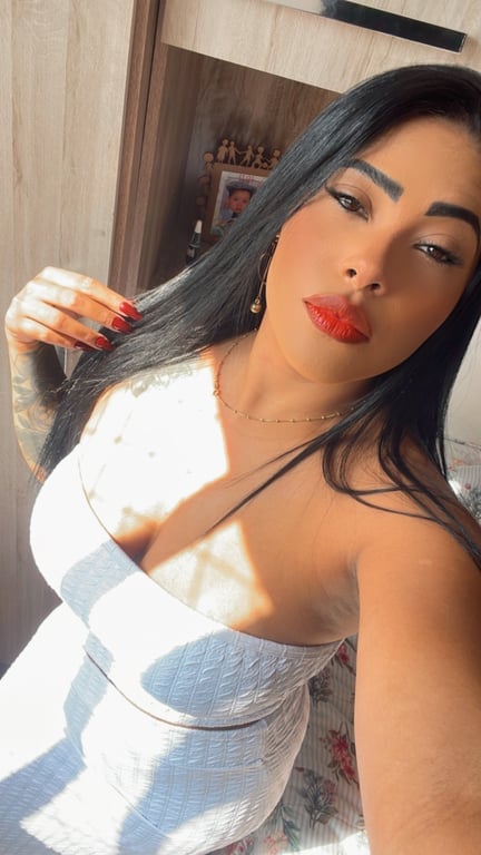 Manu Massagem nuru