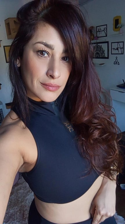 Rebecca Porto - técnica suave e cuidadosa Massagem
