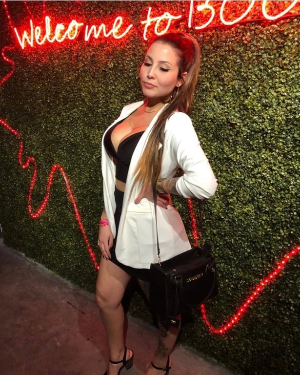 Bia massagista Massagem nuru