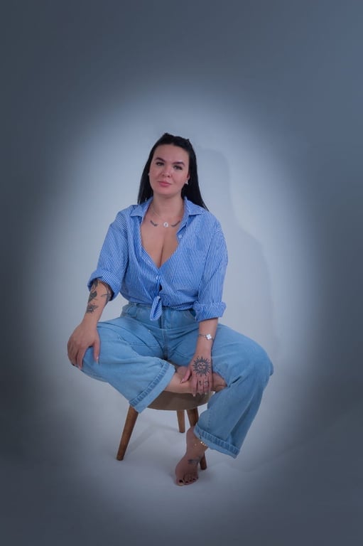 Alice Varisi - Massagem Tântrica Uberlândia Massagem sensual