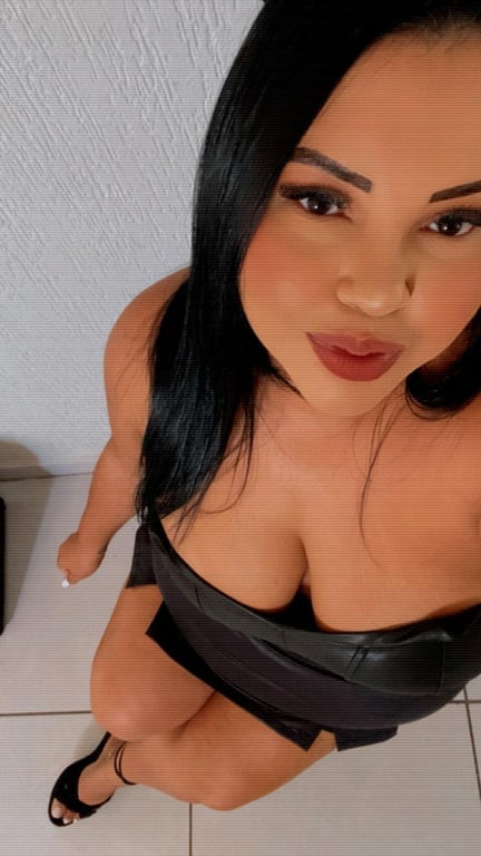 Jè - Morena Plus Size Massagem com Finalização Massagem