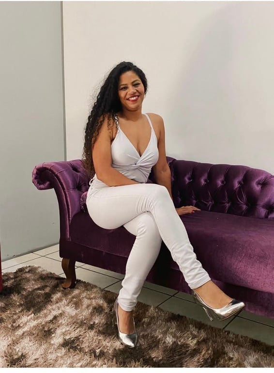 Gaby Massagista Massagem relaxante, sensual, nuru e tantrica Massagem tântrica