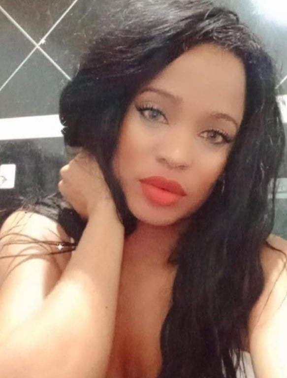 Realizo massagens relaxante sensual completa. Massagem nuru em