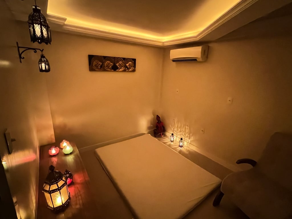 LOLLIPOP MASSAGENS - MASSAGEM ERÓTICA - VÁRIAS MASSAGISTAS Massagem tântrica