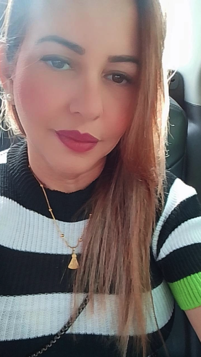 Profissional especializada em massagem terapêutica Massagem nuru