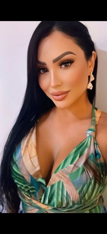 Massagem Tântrica ou Sensual pelas mãos da Luana