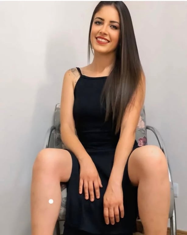 Karina - Massagem terapêutica e sensual Massagem sensual