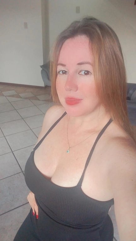  Helena Massoterapeuta - Terapia Sensual e Tântrica