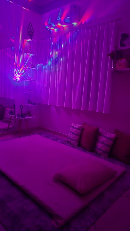 Valéria Massoterapeuta Terapeuta Massagem tântrica em