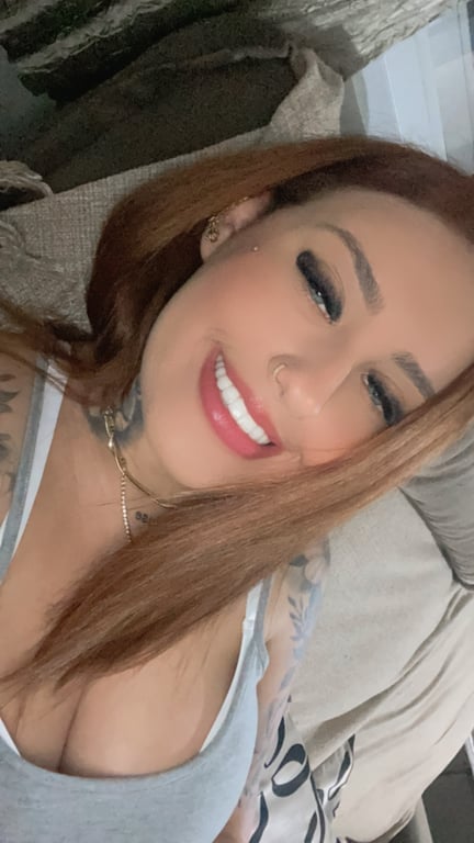 Sophia Lins | Ruiva Massagem nuru