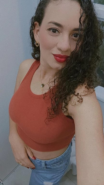 Terapeuta Mara Massagem Sensitive, Nuru e Tântrica Massagem