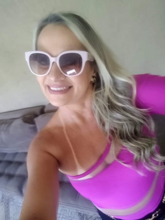 terapeuta Pérola - Dedicada em te proporcionar momentos que ficaram marcados! Pérola - Dedicada em te proporcionar momentos que ficaram marcados!