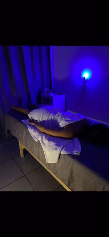 Andressa Massagem e Depilacao Profissional Massagem em