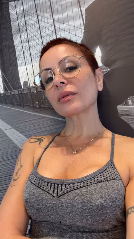 Núbia / Uma jornada de descobertas infinitas, venha SENTIR! Massagem sensual em