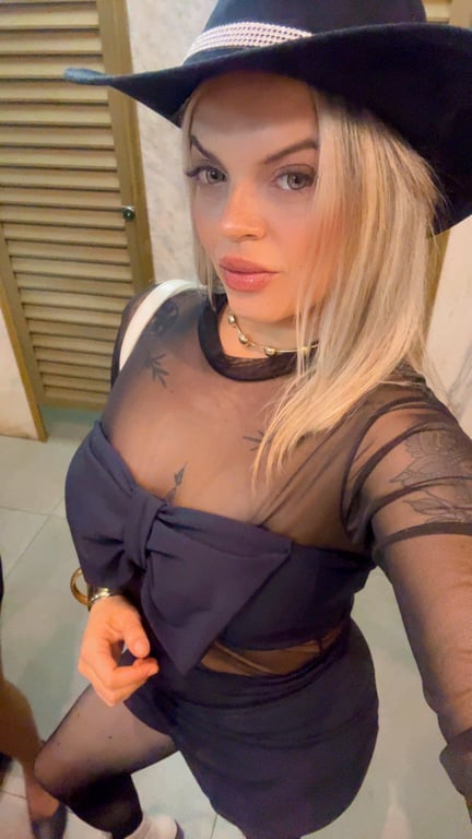 Barbara Sharon Massagem tântrica em Barbara Sharon Massagem tântrica em