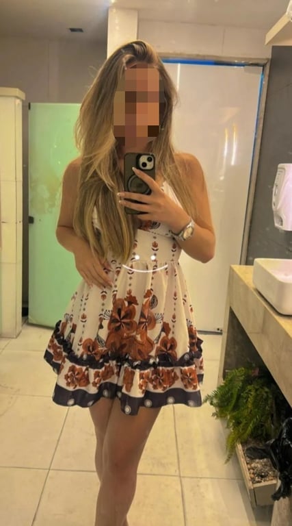 Carol Mix de Massagem Nuru Tântrica Relaxante no Dom Cabra