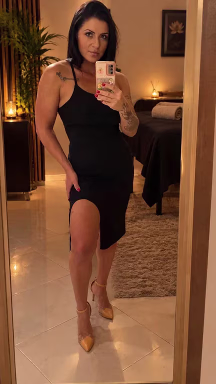 Lua Massagens relaxantes e Tântrica Massagem nuru