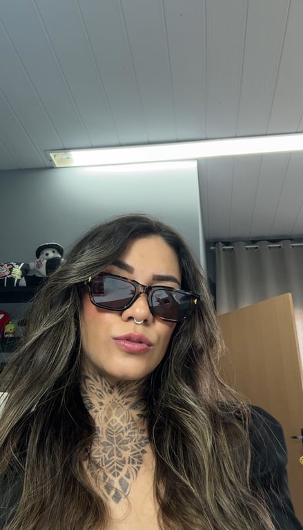 Onde o Prazer Começa na Mente e Domina o Corpo Massagem nuru em