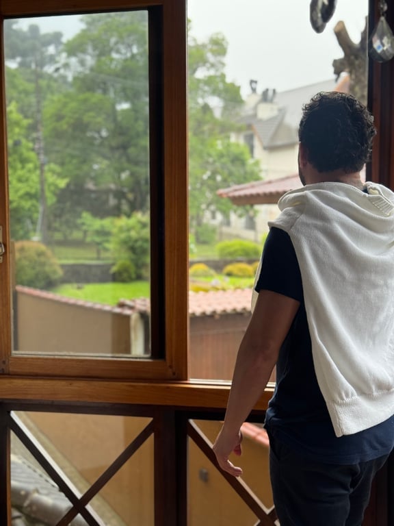 Pabllo massoterapeuta e terapeuta tântrico 