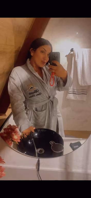 Estefane Massoterapeuta | Uma experiência de conexão! Massagem