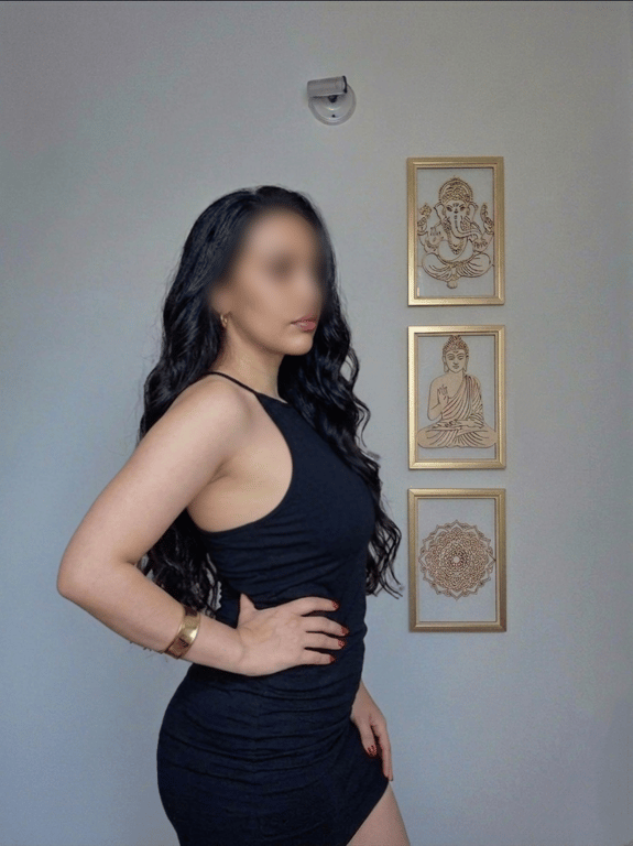 Amisha Deslizamento Absoluto: Nuru & Tantra em Sigilo Massagem
