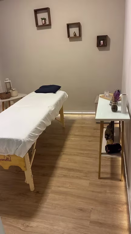 Márcia Sousa Terapeuta massagem profissional para seu momento Massagista