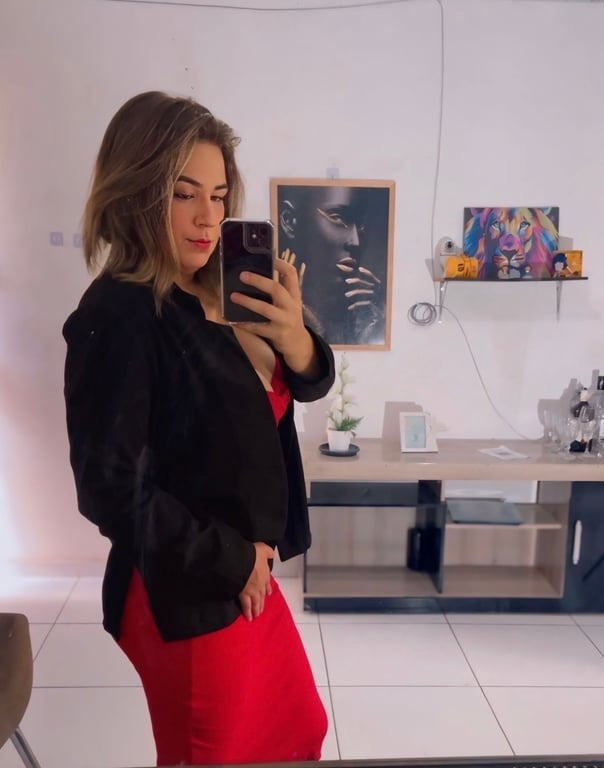 terapeuta Déia massoterapeuta - Massoterapeuta tantra, massagem mix. Déia massoterapeuta - Massoterapeuta tantra, massagem mix.