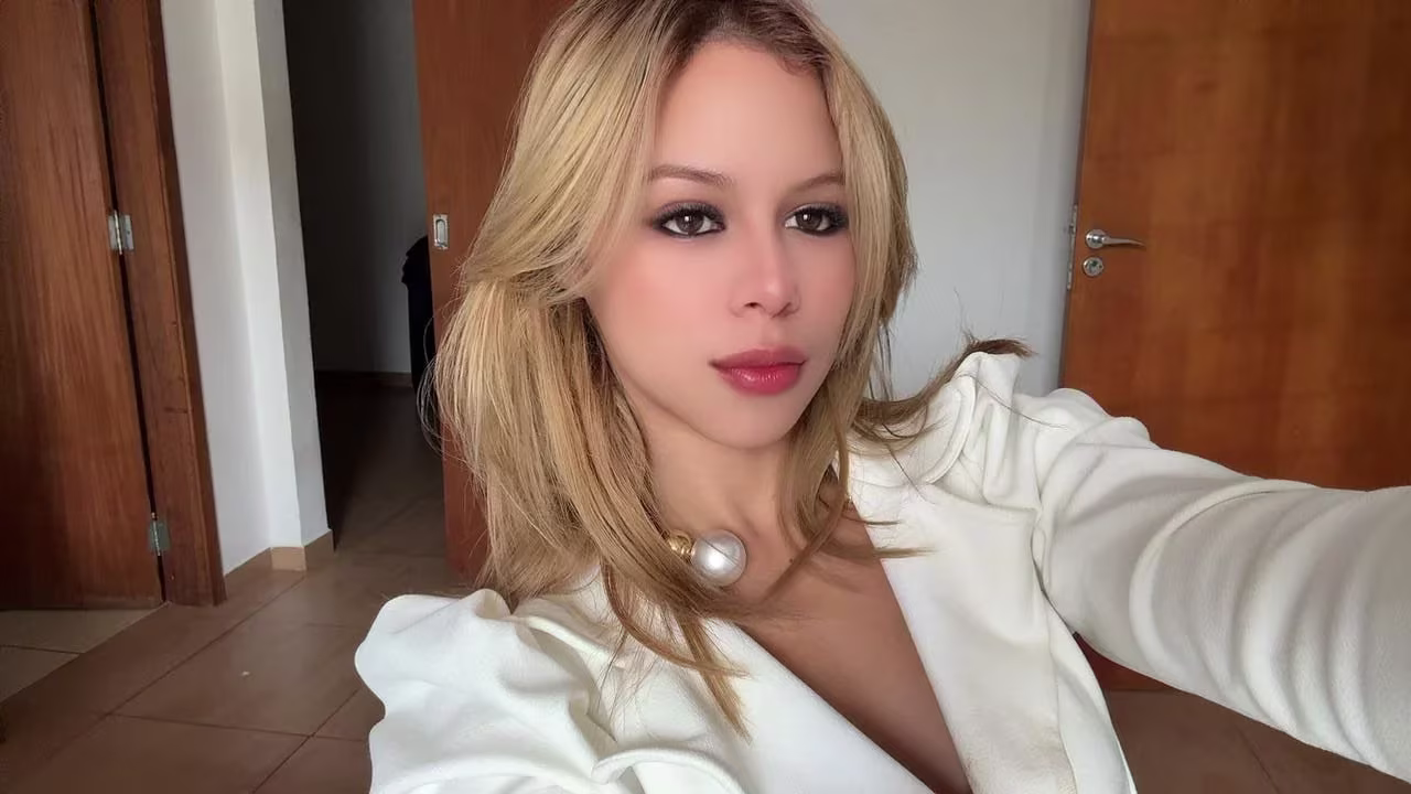 Casa de massagem Curitiba, lindas garotas na promoção Massagem