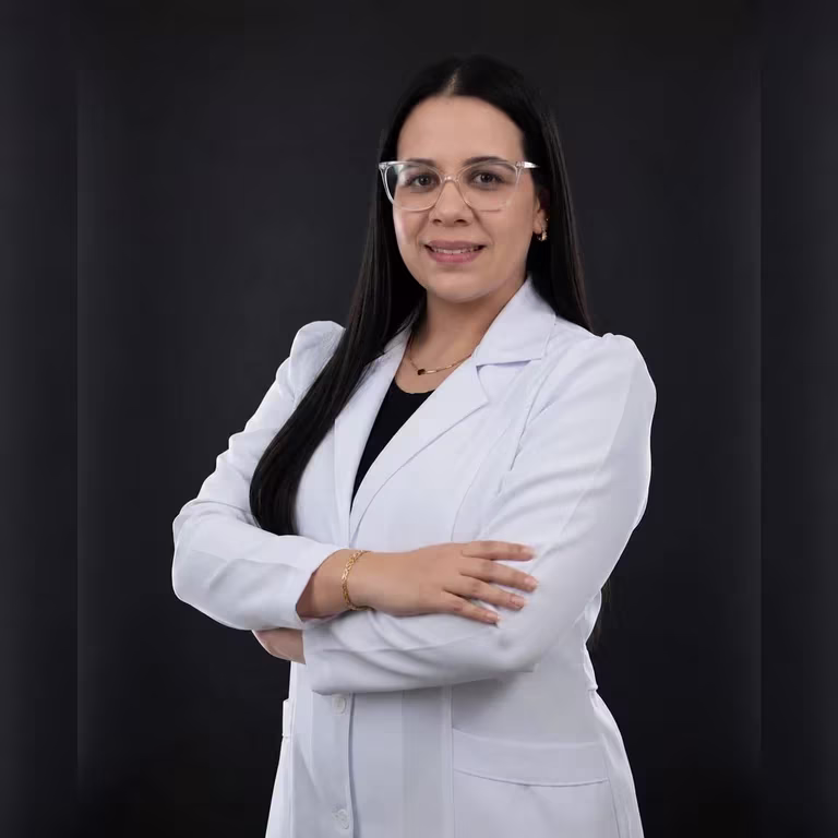 Cacau Terapeuta Corporal Massofisio Profissional Massagem