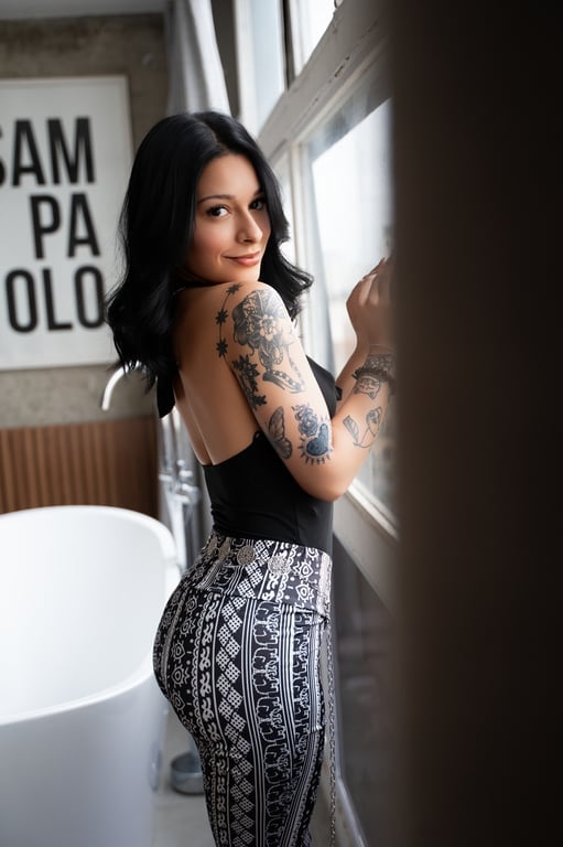 Mia Massoterapeuta – Conexão, Energia e Prazer em Cuidar Massagem nuru