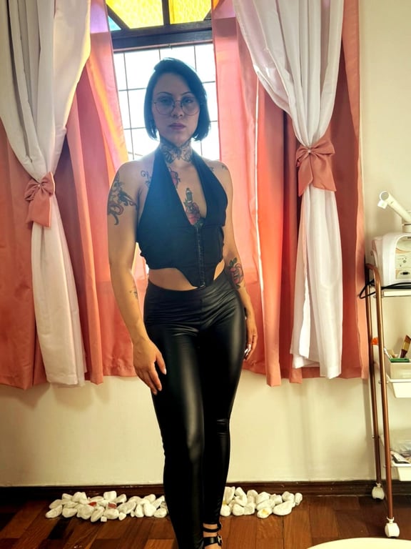 CLÍNICA ESPAÇO AFLORA Massagem nuru em