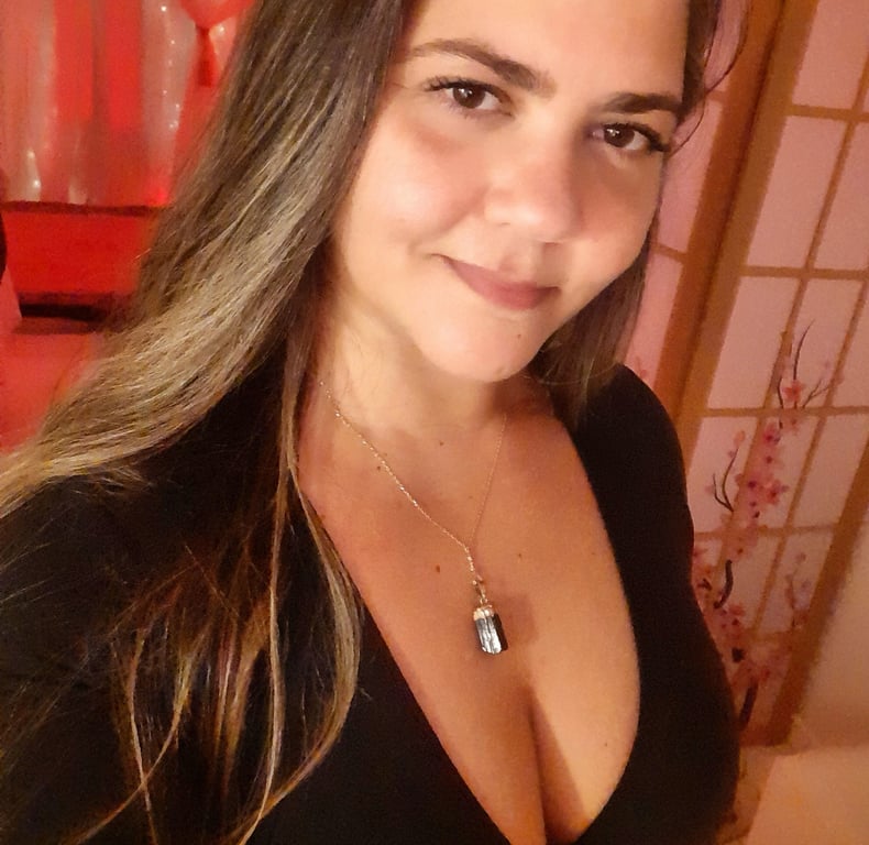 Tantra - Relaxante - Reiki | Atendimento Holístico | Curso Presencial Massagem sensual em